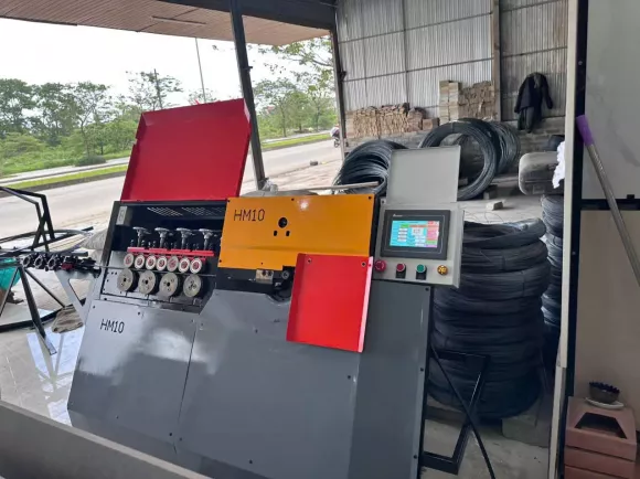 Máy bẻ đai HM10: Tại sao nên dùng thay vì làm thủ công?