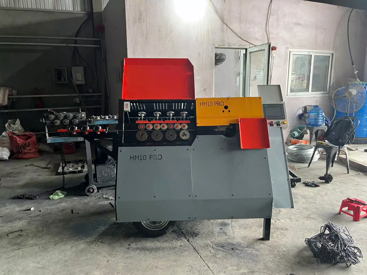 Máy Bẻ Đai HM10 Pro Có Đáng Đầu Tư Năm 2026 Không?