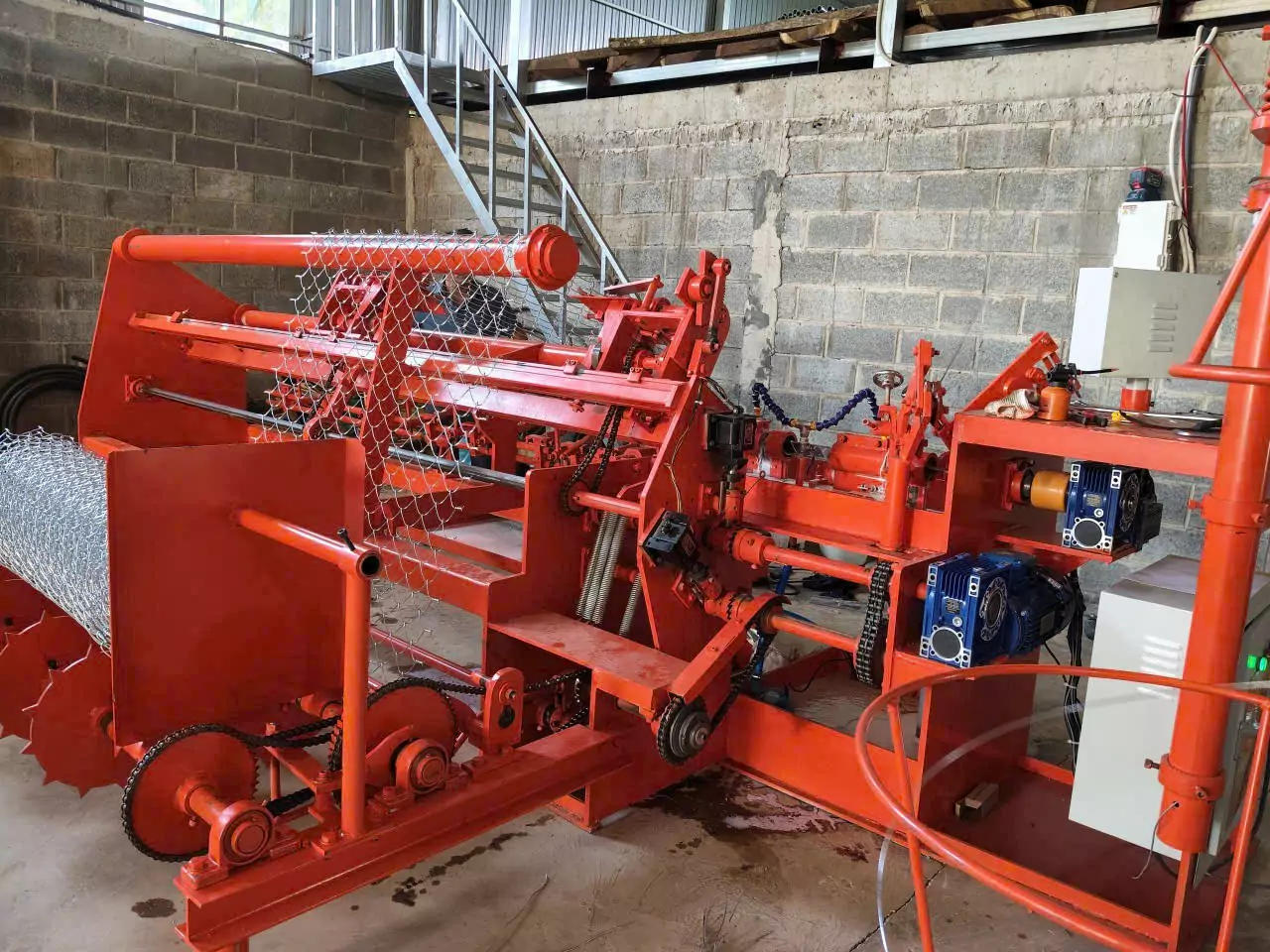 Máy đan lưới B40 Hoàng Minh thế hệ mới chính xác, bền bỉ