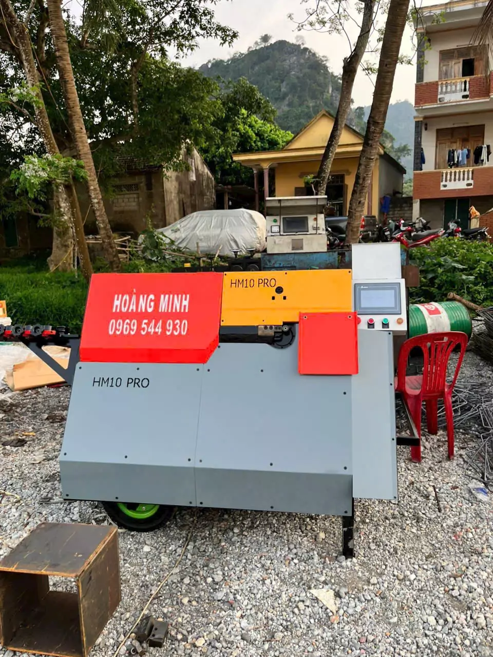Đ&aacute;nh gi&aacute; m&aacute;y bẻ đai sắt HM10 Pro: C&oacute; đ&aacute;ng mua kh&ocirc;ng?