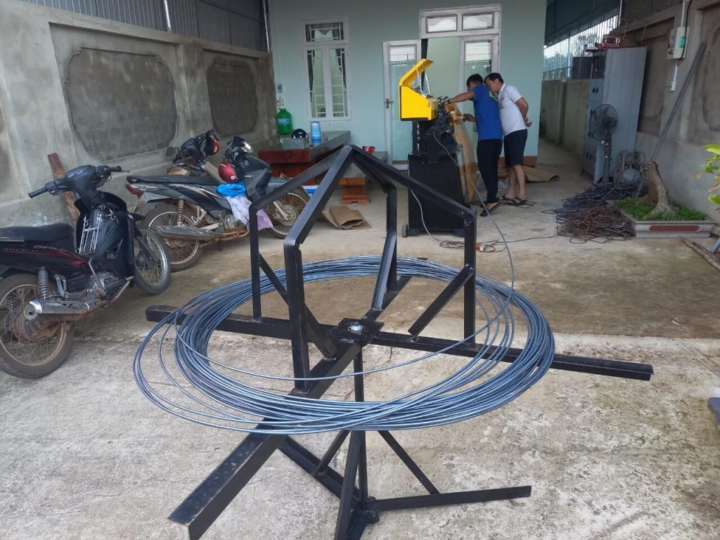 Máy bẻ đai thép Máy bẻ đai thép