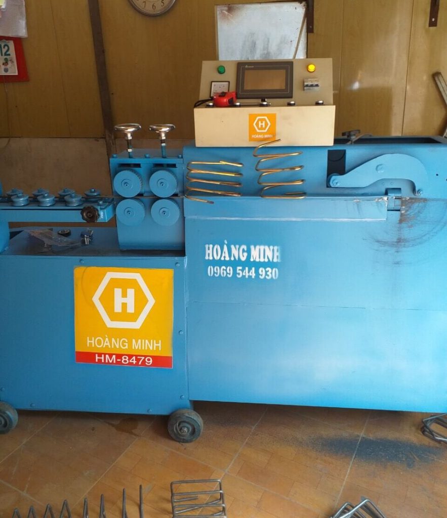 máy bẻ đai tự động