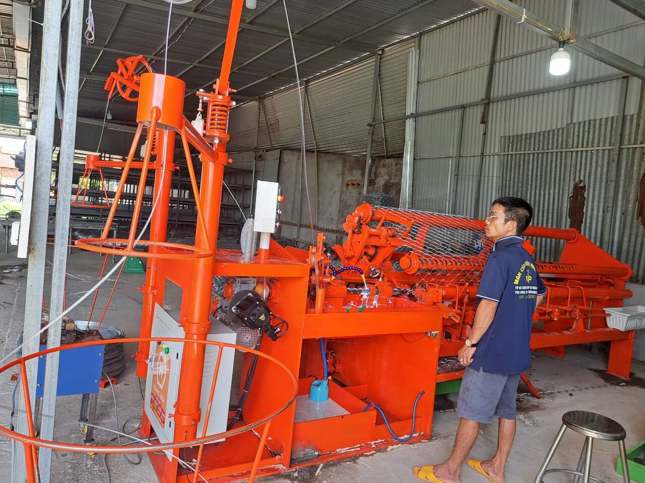 Máy đan lưới b40